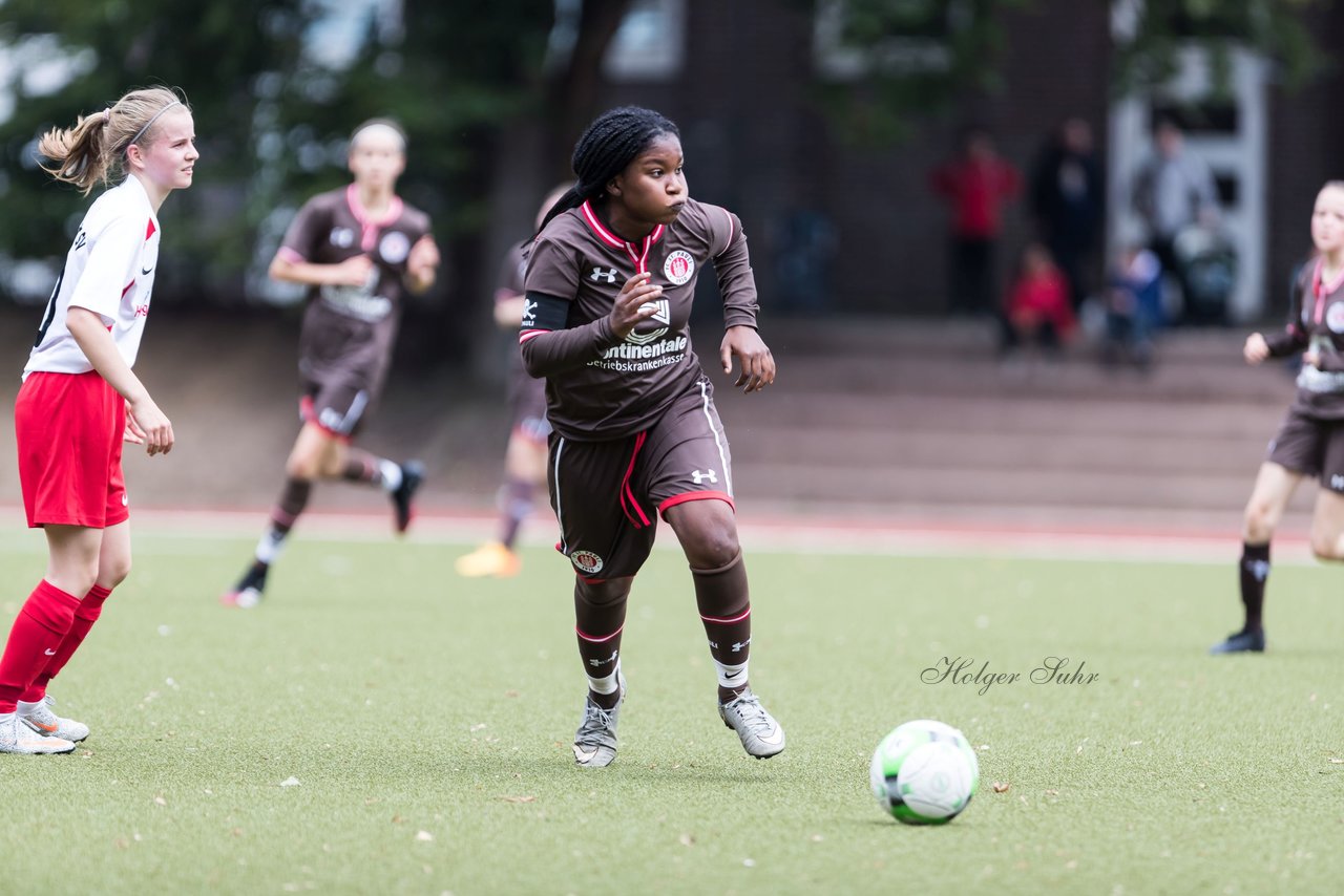 Bild 124 - wBJ Walddoerfer - St. Pauli : Ergebnis: 6:0